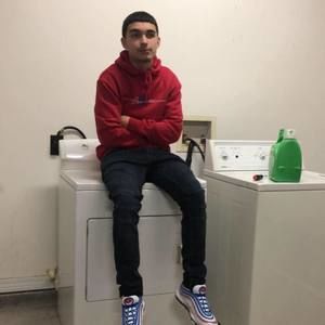 Meet your Posher, Tayler